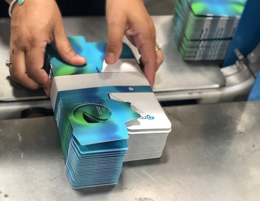 Hands Photo Packaging production
